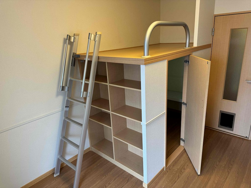 レオパレスダッファデル　タカオ 収納