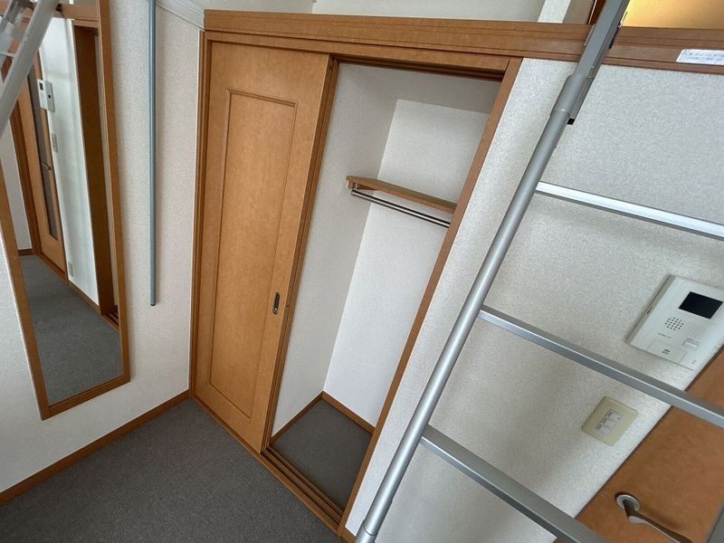 レオパレスパインヒルⅡ 収納