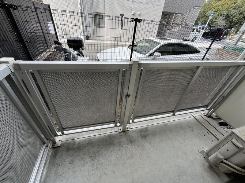 レオパレストウメイ バルコニー