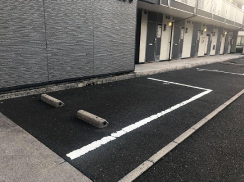 レオパレス片野Ｓ 駐車場