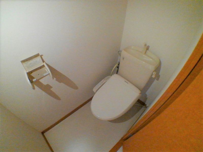 レオパレスＨａｂｉｔａｃｉｏｎ　Ｈａｙａｓｈｉ トイレ