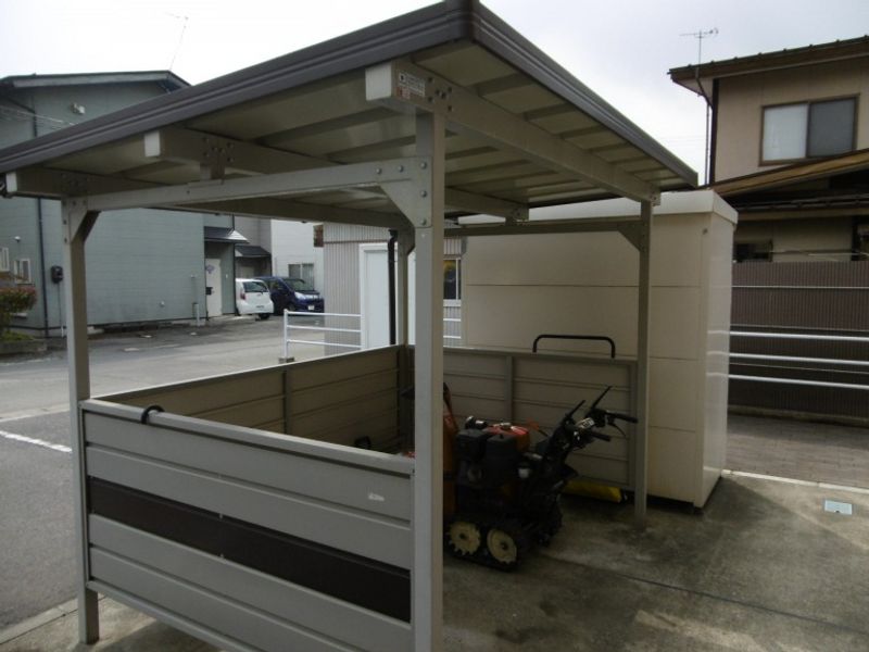 レオネクスト温泉町 共用部分