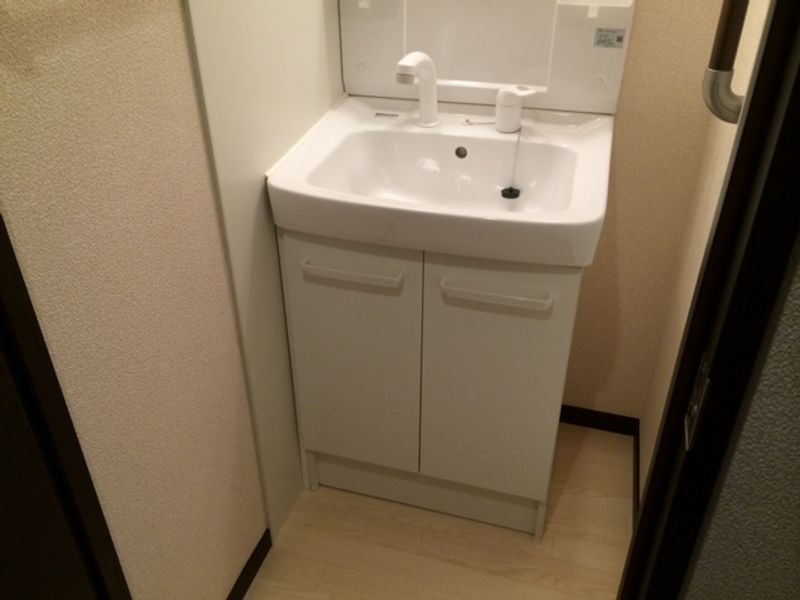 LEONEXT Sakuraen Bồn rửa mặt