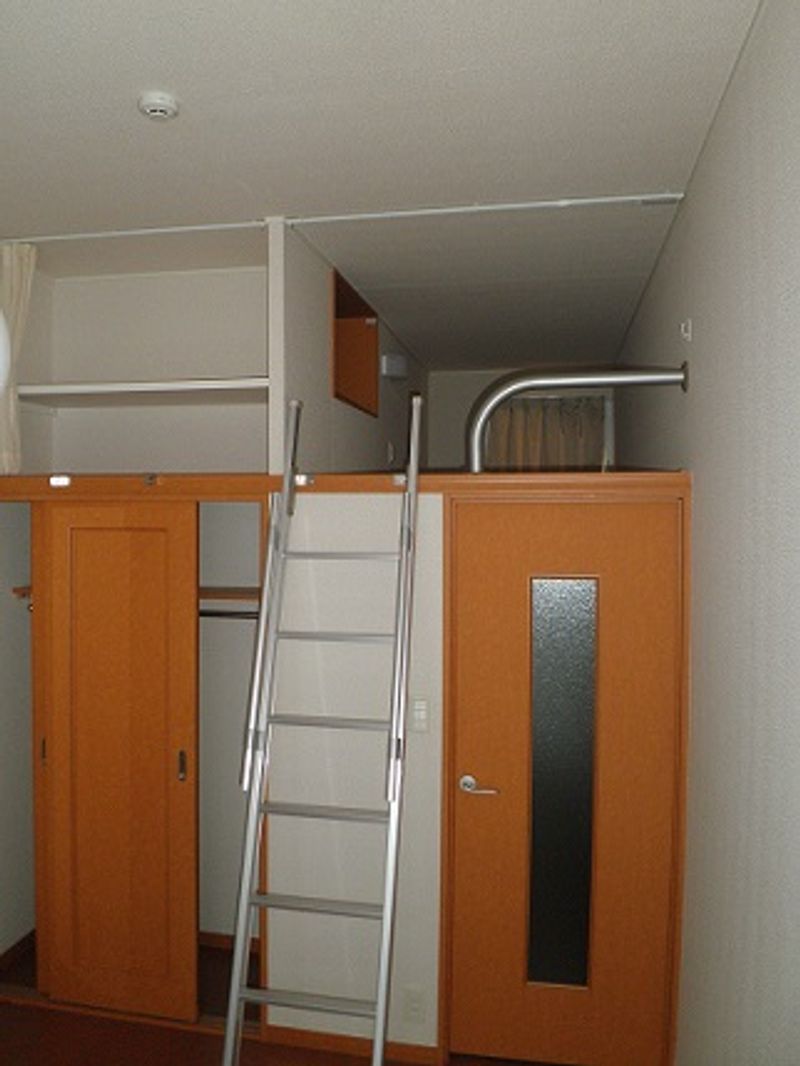レオパレス冬月花Ⅱ 居間