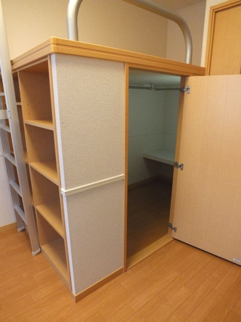 レオパレスＳＡＫＵＲＡⅡ 収納