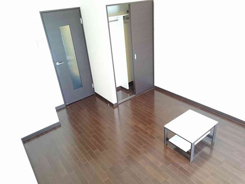 LEONEXT Naha Nishi Kouko Mae 客厅