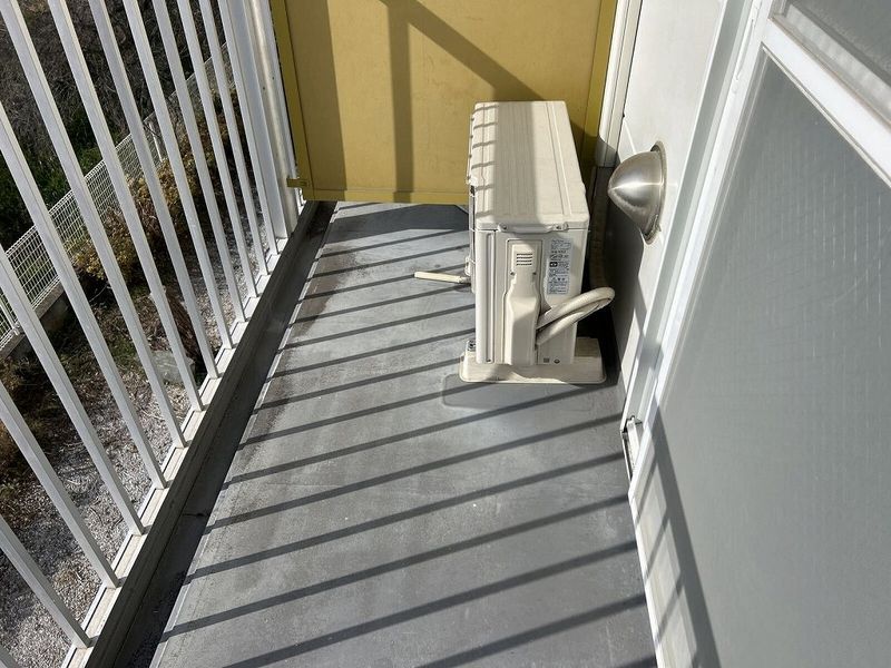 レオパレスタナべ バルコニー