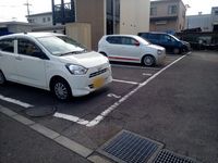 レオパレスリオグランデ 駐車場