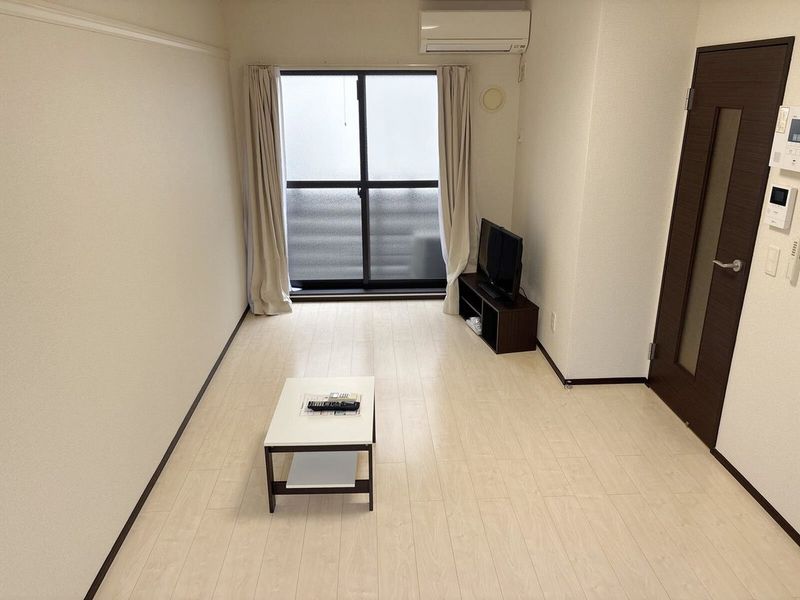 レオネクスト中之郷 居間