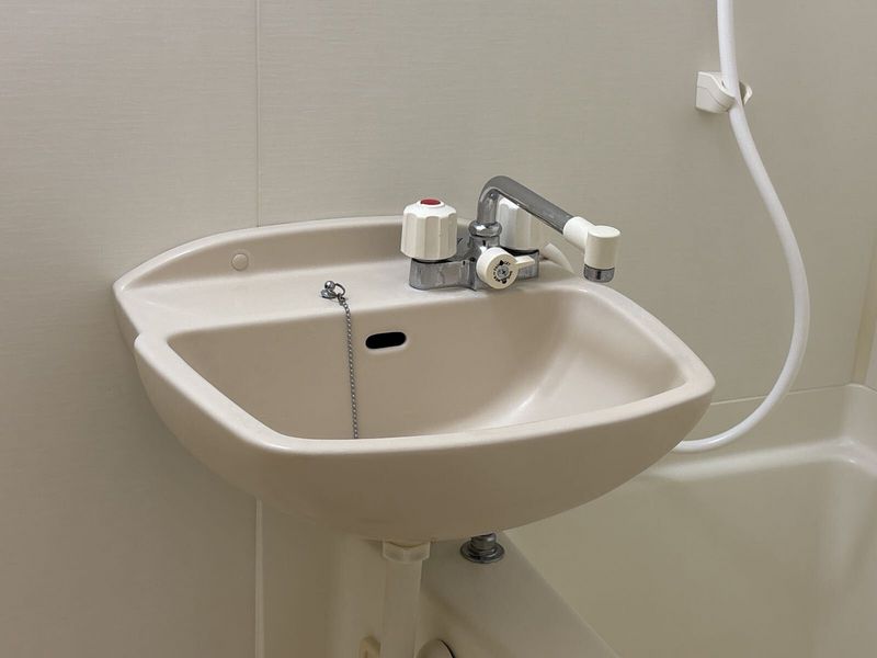 レオパレスヴィラ 洗面台