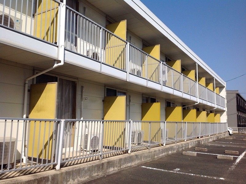 レオパレスみどり 外観