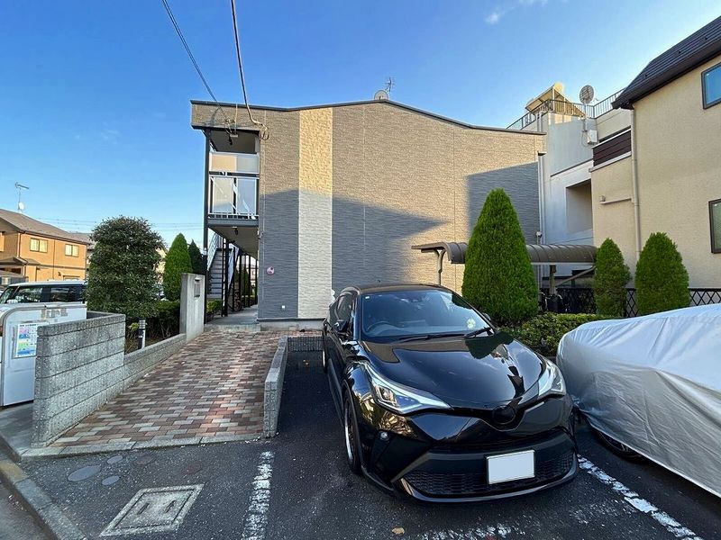 レオパレスやすらぎ 外観