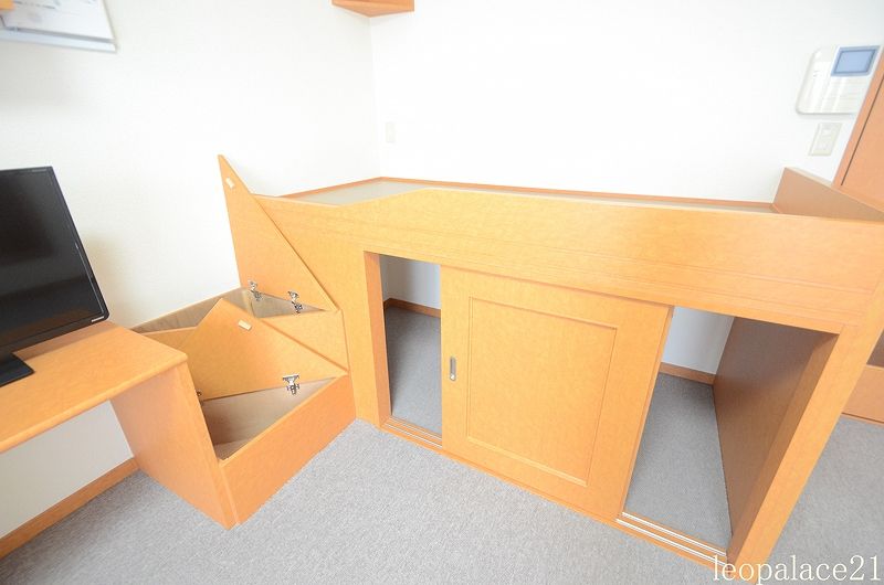 leopalace Charmant Isahaya Storage