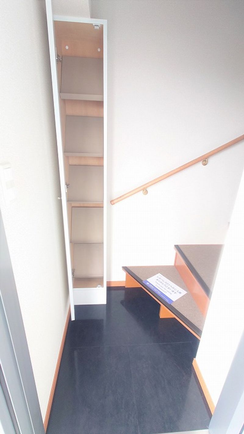 leopalace Santa Maria Wing 玄关