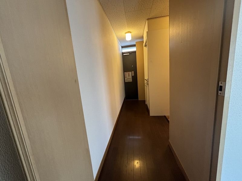 レオパレスしおかぜⅠ 玄関