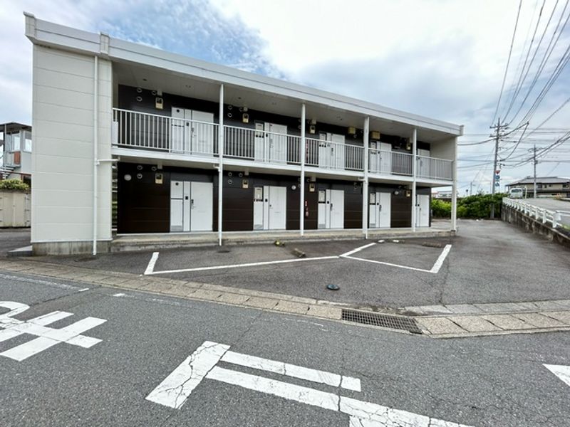 レオパレスホープフル undefined
