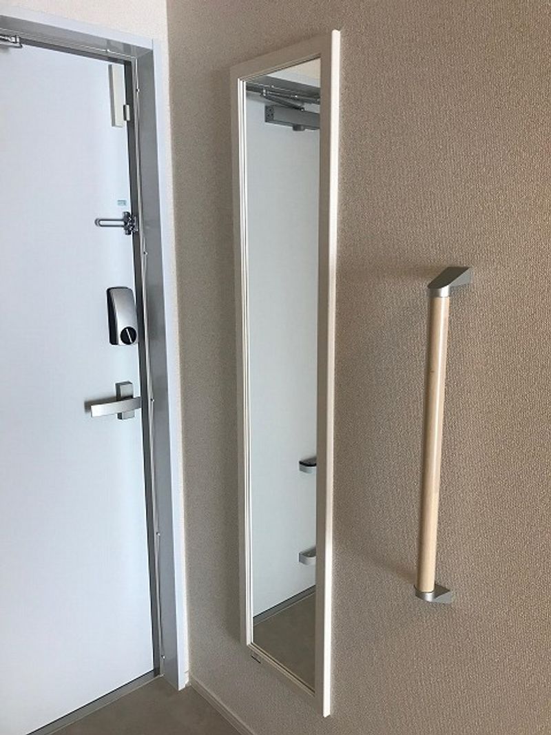 クレイノリゲル 玄関