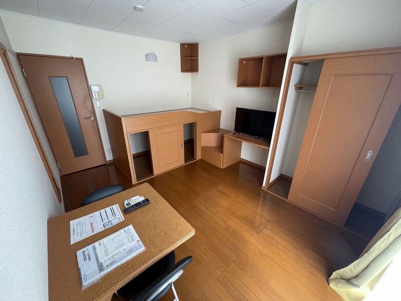 レオパレス武蔵 居間