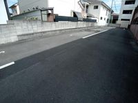 レオパレス中島 駐車場