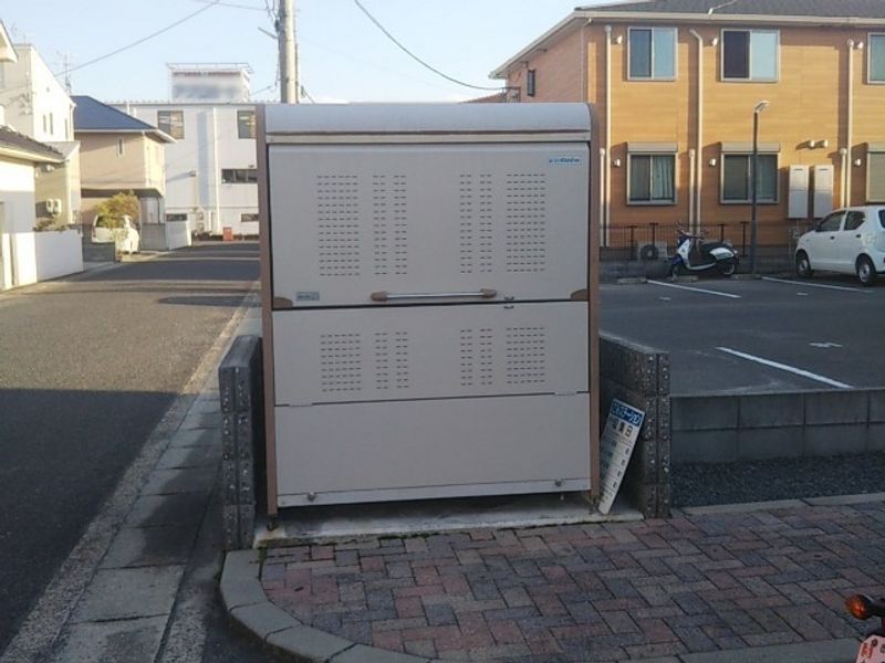 レオパレス伊料 共用部分