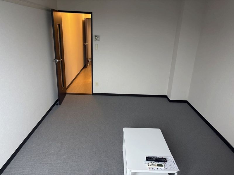 レオネクストルミナウス春日 居間