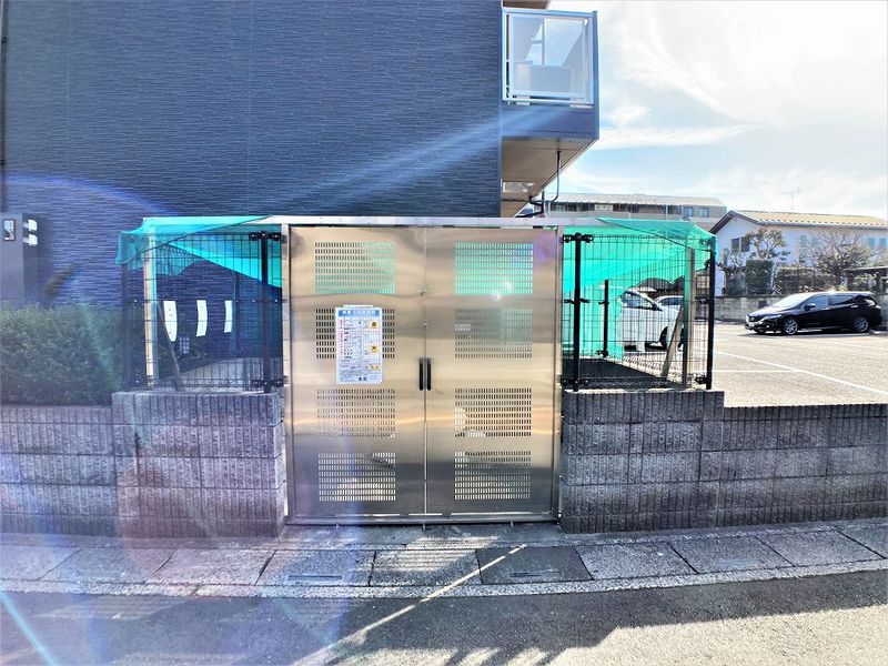 レオパレスＹＡＭＡＺＡＫＩ 共用部分