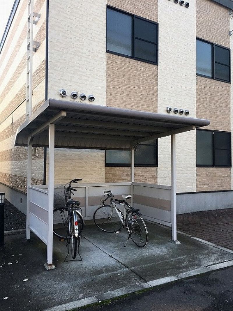 レオパレスフリーダ北５０条 共用部分