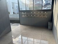 レオパレス梶栗 ロビー