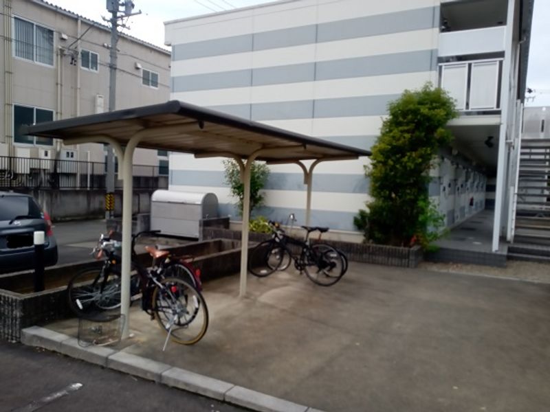レオパレス尾関 共用部分
