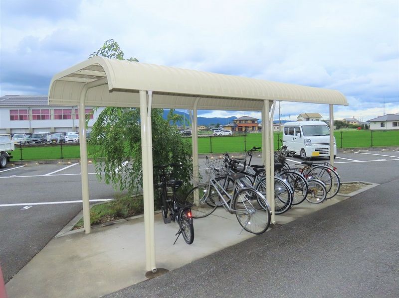 レオパレスＣｏｒｎｉｏｌｏ 共用部分