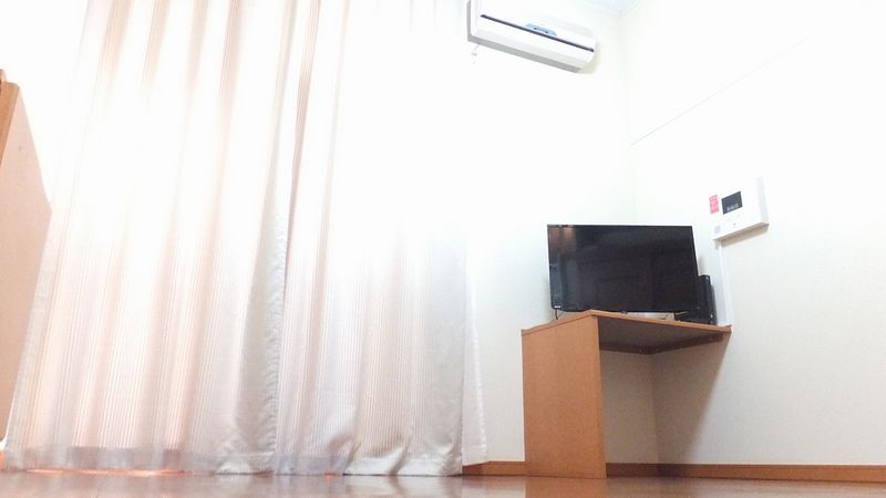 レオパレスコア 居間