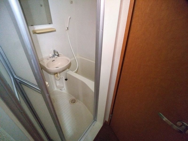 レオパレスひまわり 風呂