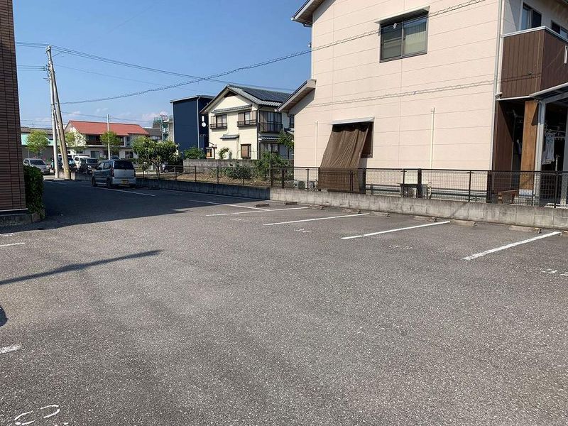 レオパレス花鳥 共用部分
