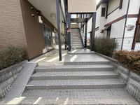 レオパレスミラージュ エントランス