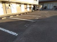 レオパレス川添Ⅱ 駐車場