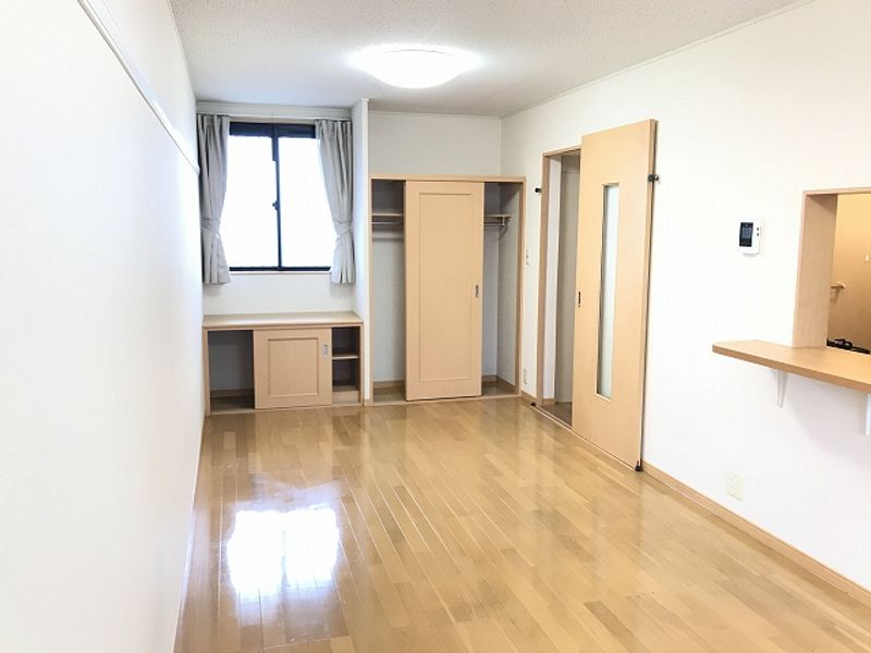 レオパレスカーサ鳴門 その他