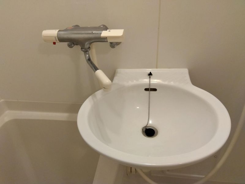 レオパレスサンクローバー 洗面台