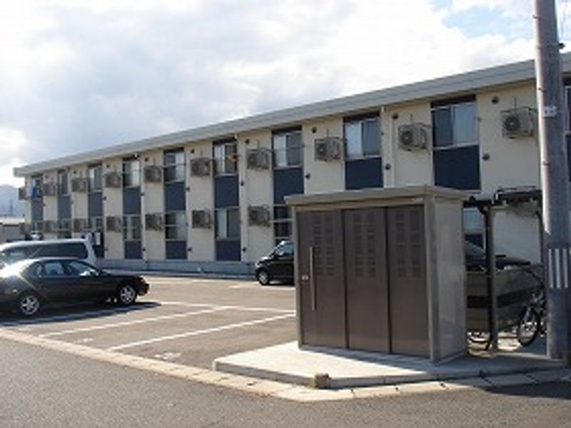 レオネクスト靜Ⅱ 駐車場