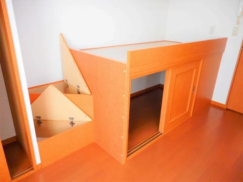 leopalace Riverside Kamisuna Storage