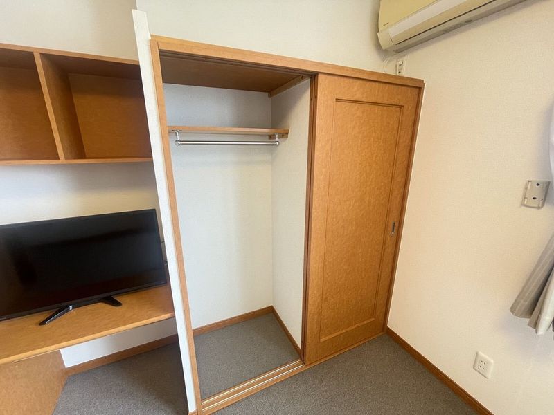 レオパレス彦根 収納