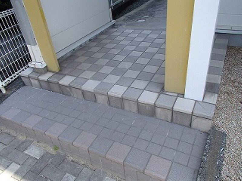 レオパレス刈原 エントランス