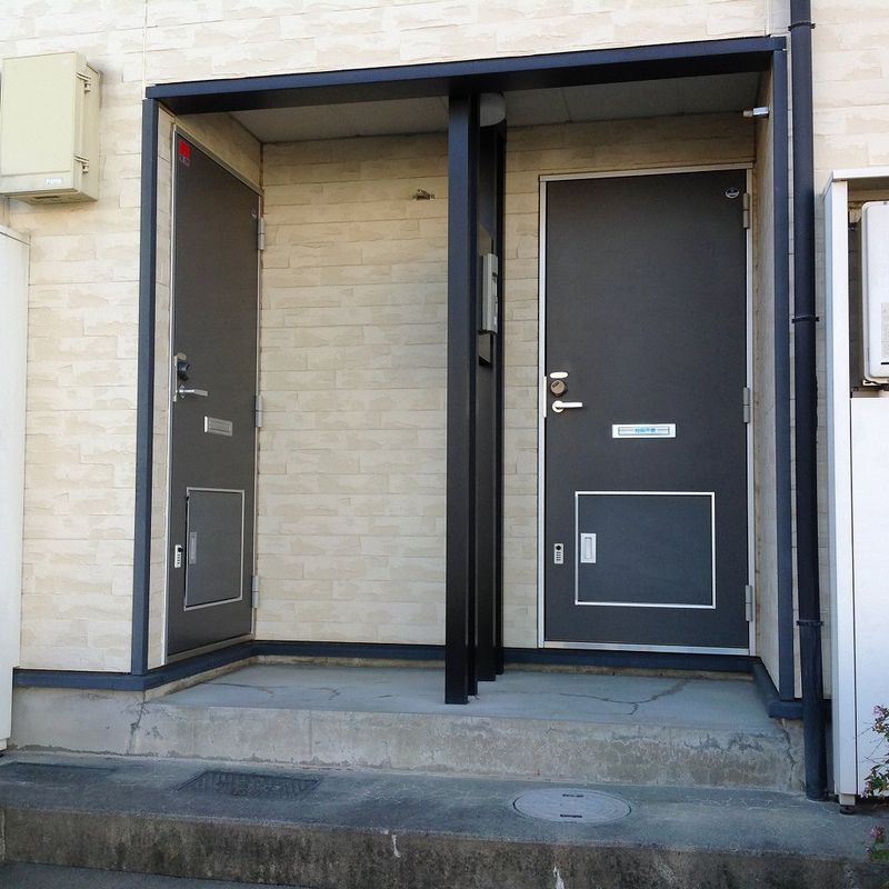 leopalace Wood Work Entrance