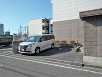 レオパレスＦ＆Ｔ　Ⅱ 駐車場