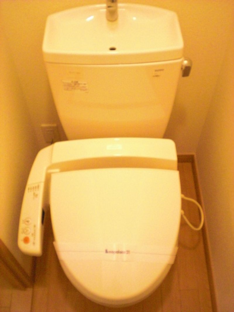 レオパレス小山壱番館 トイレ