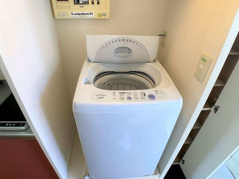 レオパレスコンパル唐湊壱番館 洗面台