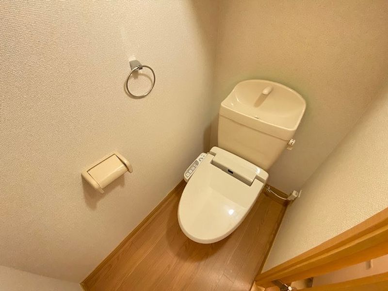 レオパレスサンレイクハーモニー トイレ