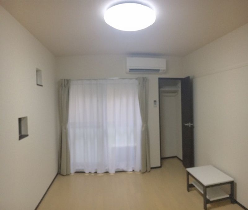 クレイノシャンドフルール 居間