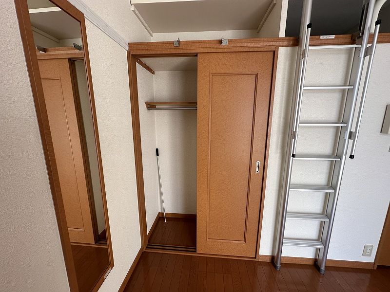 レオパレスコンフォートヒルズ 収納