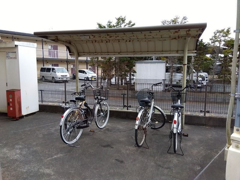 レオパレスブルーアイズ その他設備
