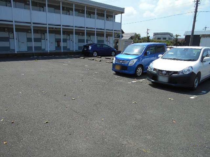 レオパレス舞コートＳ　Ⅰ 駐車場